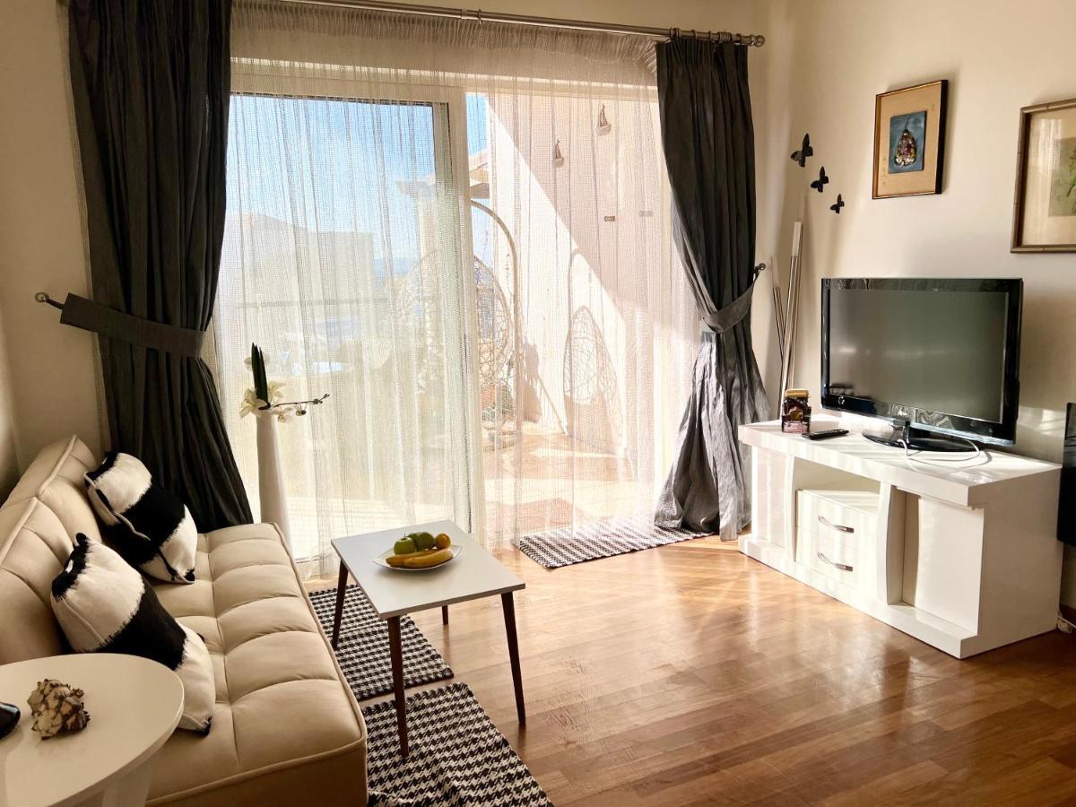 Odyssey Beach Front Apartment Chania  Exterior foto